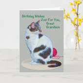 誕生日、ひ孫、緑色の目の猫カード カード (黄色い花)