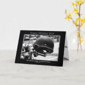 誕生日-パパ-バイクもしくは自転車に乗る人のヘルメット-オートバイ カード (黄色い花)