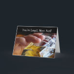 誕生日、息子、法律、21。ビール入りグラス。 カード<br><div class="desc">おもしろい、グラス1杯のビール、息子の21歳の誕生日。</div>