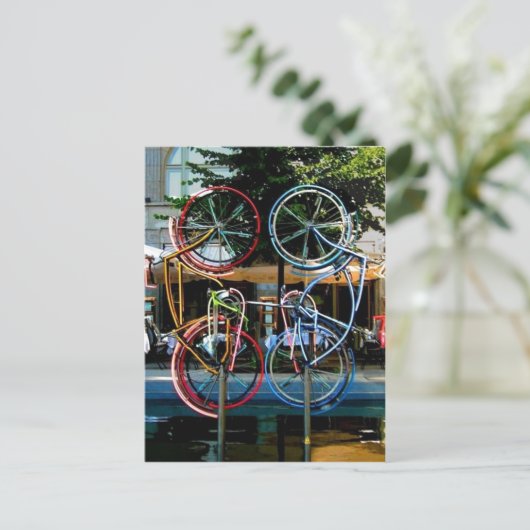 説明Robert Rauschenberg Riding Bikes, Obj ポストカード (スタンド正面)