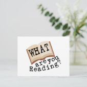 読んでいるのは？ ポストカード (スタンド正面)