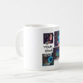 読んでいる コーヒーマグカップ (正面左)