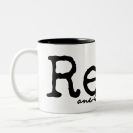 読書の片手のマグ ツートーンマグカップ