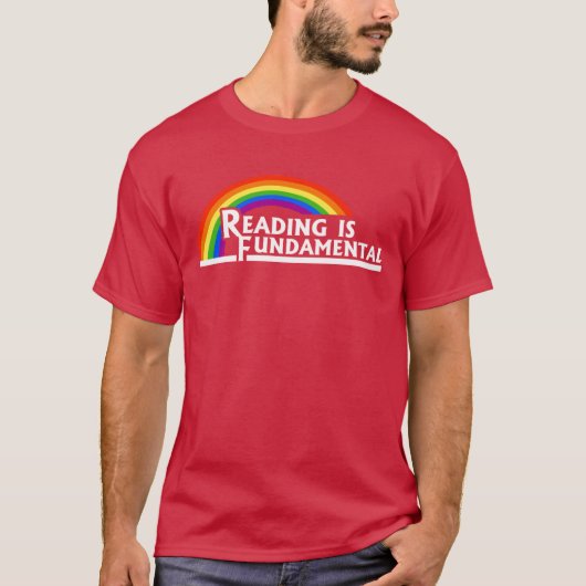 読書は基礎 Tシャツ (正面)