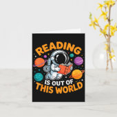 読書は宇宙の果てしなく面白い本を読むこと カード (黄色い花)