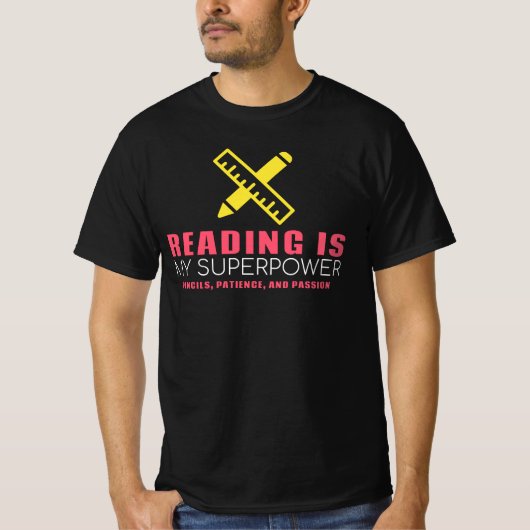 読書は私のスーパーパワー Tシャツ (正面)