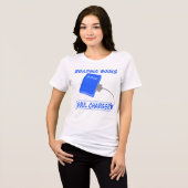 読書は魂の充電 – 居心地の良い読書家アート トライブレンドTシャツ (正面全面)