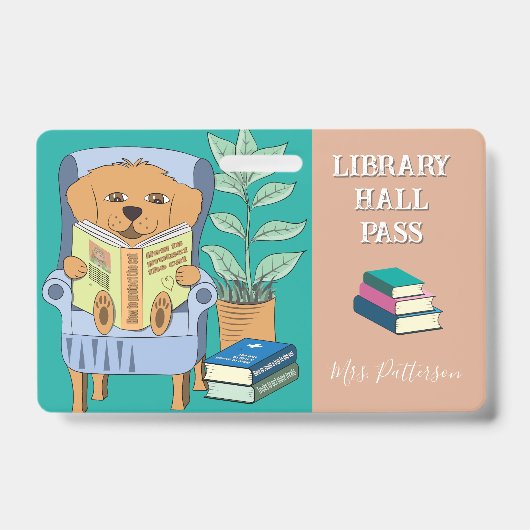 読書中の犬 横向き 図書館 通行バッジ バッジ (正面)