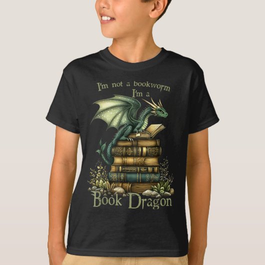 読書好きじゃない面白いファンタジー本を読む本好き Tシャツ (正面)