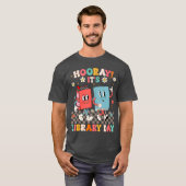 読書家 学校司書 万歳図書館の日 Tシャツ (正面フル)