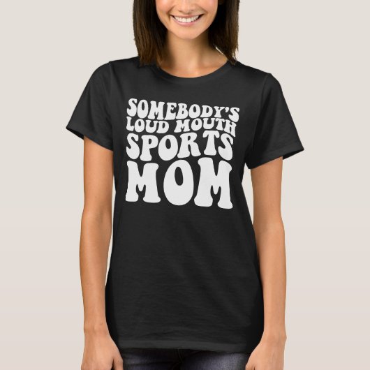 誰かが口スポーツmom 1 tシャツ (正面)