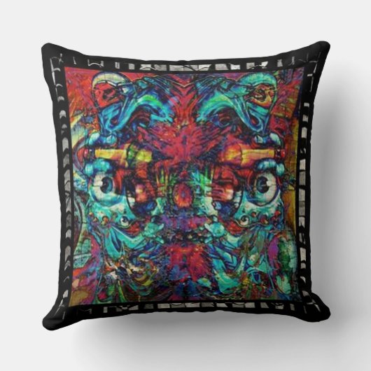 誰かが君を見ている クッション (裏面)