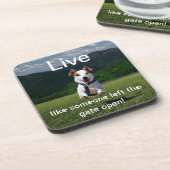 "誰かのように生きているゲートに開いた"コースターを残しました コースター (左側)