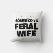 誰かのフェラル叔母賛美叔母叔母おもしろい クッション (正面)