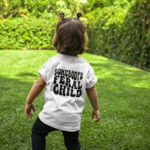 誰かの野生の子供 かわいいガーリー カスタム ハロウィン ベビーTシャツ