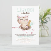 誰がもうすぐ郵便物が届くのか当ててみて　ベイビーシャワーかドライブバイかな 招待状 (スタンド正面)