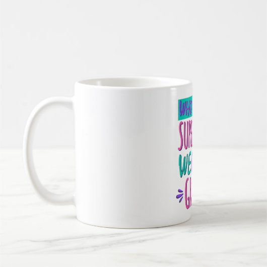 誰がスーパーヒーローを必要としているおじいちゃんがいる コーヒーマグカップ (左)