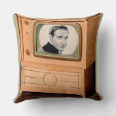 誰がテレビに映ってる？ クッション (裏面)