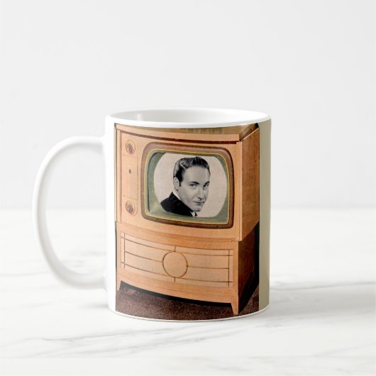 誰がテレビに映ってる？ コーヒーマグカップ (左)