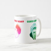 誰がマグをするかを推測する コーヒーマグカップ (正面右)