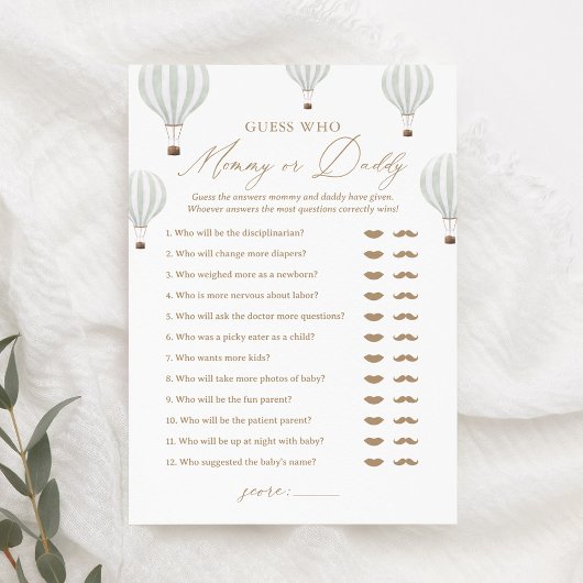 誰がママかパパ気球の赤ちゃんシャワーゲームを推測 招待状