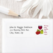 誰がワインのクリスパーに野菜を入れた？ ラベル (インサイチュ)