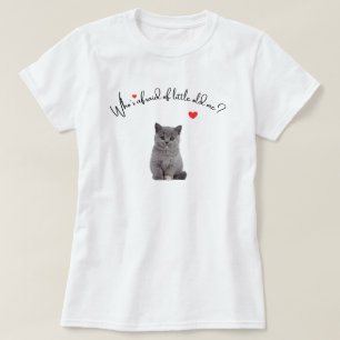 誰が私に小さな古い恐れ、猫のシャツのギフト Tシャツ