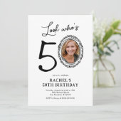 誰が50歳だっけ？ フォト 大人の誕生日 招待状 (スタンド正面)