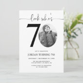 誰だ７０歳って（写真）７０歳の誕生日パーティーの招待状だよ 招待状 (スタンド正面)