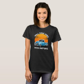 誰とでも車の話をする 自動車 4 Tシャツ (正面フル)