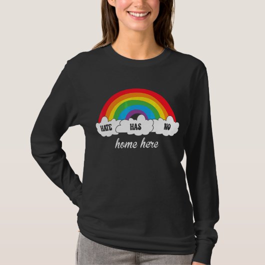 誰もがプレゼント嫌いここに家がない Tシャツ (正面)