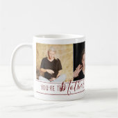 誰もが望むママ |赤モダン白引用文の写真 コーヒーマグカップ (左)