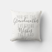 誰もが望む祖母 |白クラシック引用文 クッション (正面)