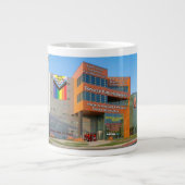 誰もが民主党員として投票することを歓迎する。 ジャンボコーヒーマグカップ (正面)