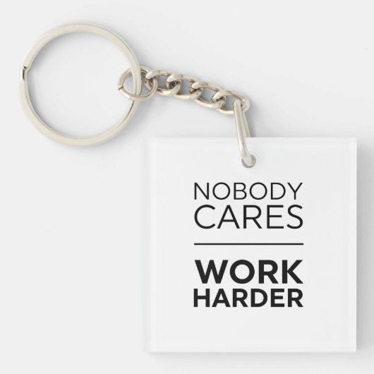 誰もよ気にく働く者はない キーホルダー (正面)