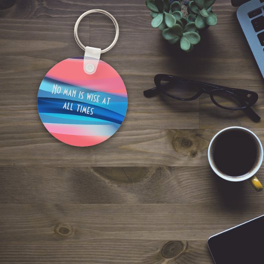 誰も常に賢い人はいない引用文コーラルキーチェーン キーホルダー