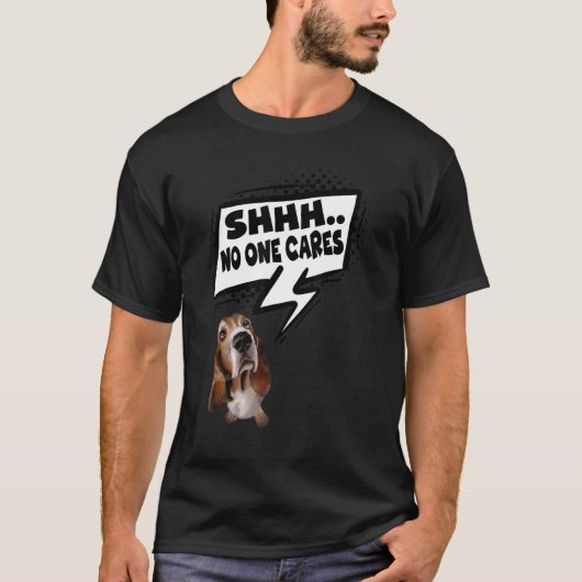 誰も気にしない犬 Tシャツ (正面)