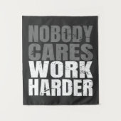 誰も気によく働かない動機トレーニング タペストリー (正面)