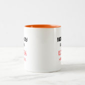 誰も気に働くな ツートーンマグカップ (中央)