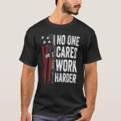 誰も気にHarly Pro Gun Ar15 American Fl Tシャツ (正面)