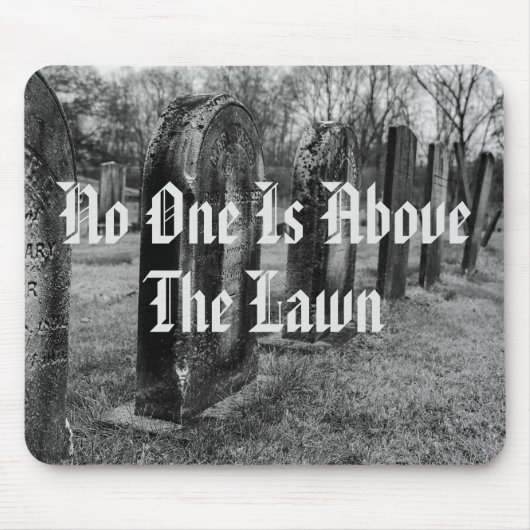 誰も芝生の上に居ない マウスパッド (正面)