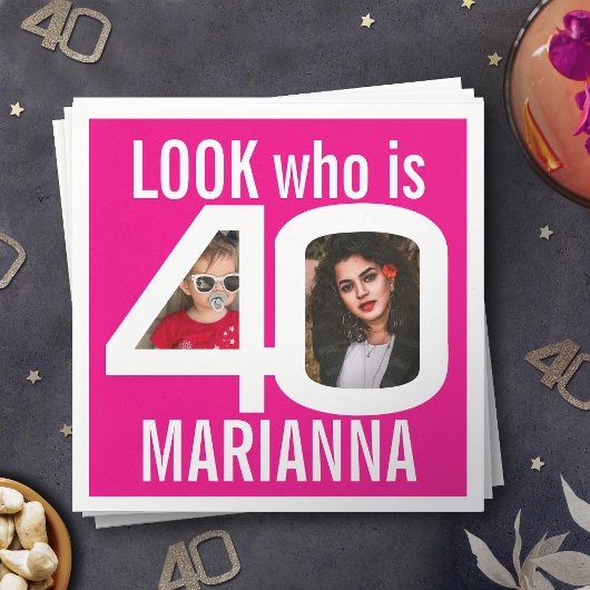 誰40歳の誕生日を見る2つの写真ホワイトピンクのパーティー スタンダードカクテルナプキン