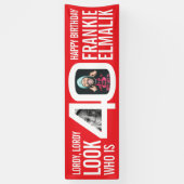 誰40 40歳の誕生日のパーティー写真の赤い白 横断幕 (縦)