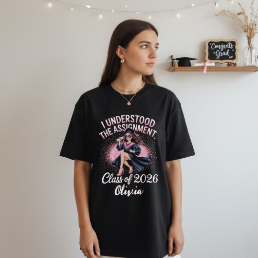 課題を理解した 卒業生 - 2026年卒 Tシャツ