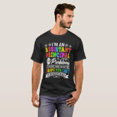 課題解決アシスタントおもしろい校長私 Tシャツ (正面フル)