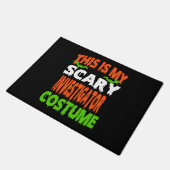調査員 – 怖いコスチュームのハロウィンシャツ ドアマット (アングル)