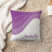 調的な波の紫色のストライプのでカスタムなパーソナライズ クッション (ブランケット)