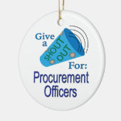 調達担当者に大声で呼び掛ける セラミックオーナメント (左)