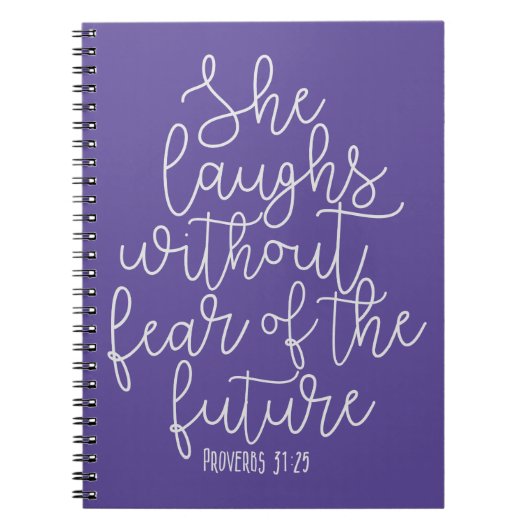諺、彼女は恐れなく笑う、聖書の詩 ノートブック (正面)