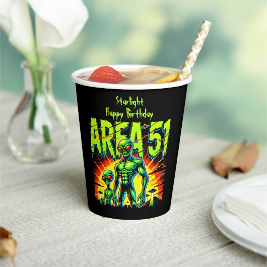 謎のエイリアンがエリア51付近に表示 紙コップ (インサイチュ)